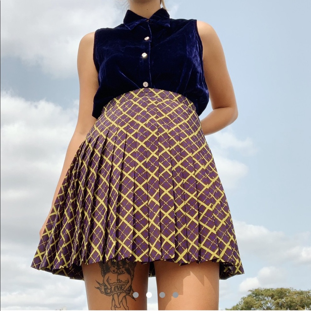 Vintage express pleated plaid skirt